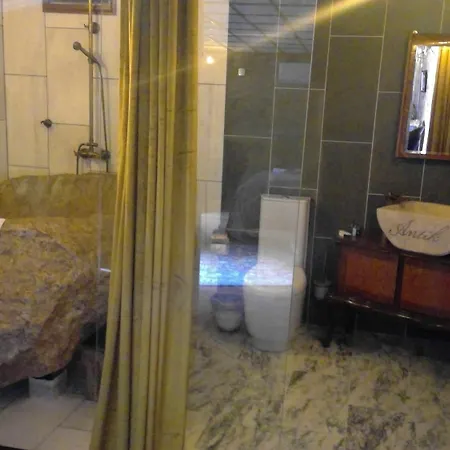 Sultan Hotel 3*