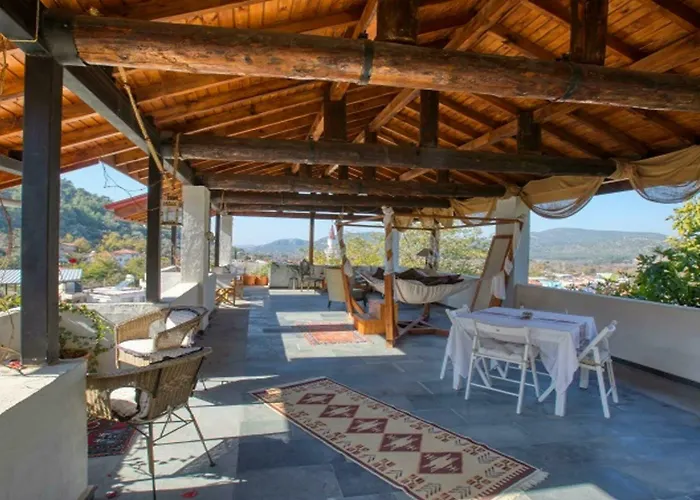 Sultan Отель Киразлы